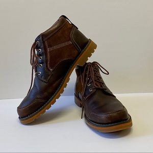 Timberlands Mens LARCHMONT CHUKKA Boots BROWN 10.5
